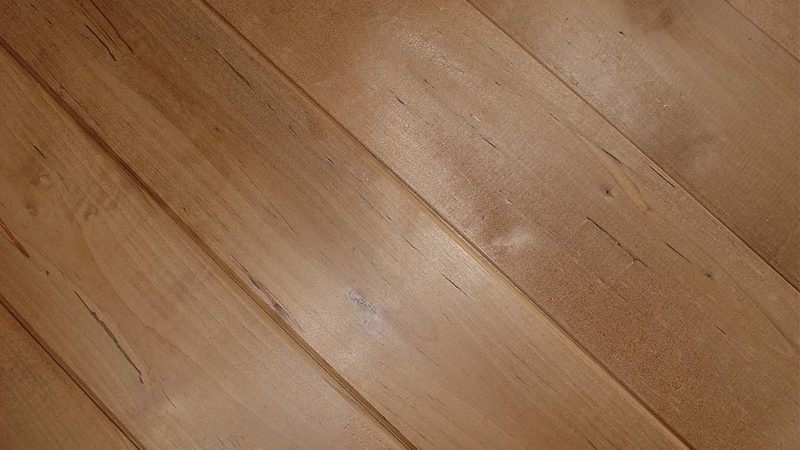 旧软木地板翻新清洁保养全攻略
